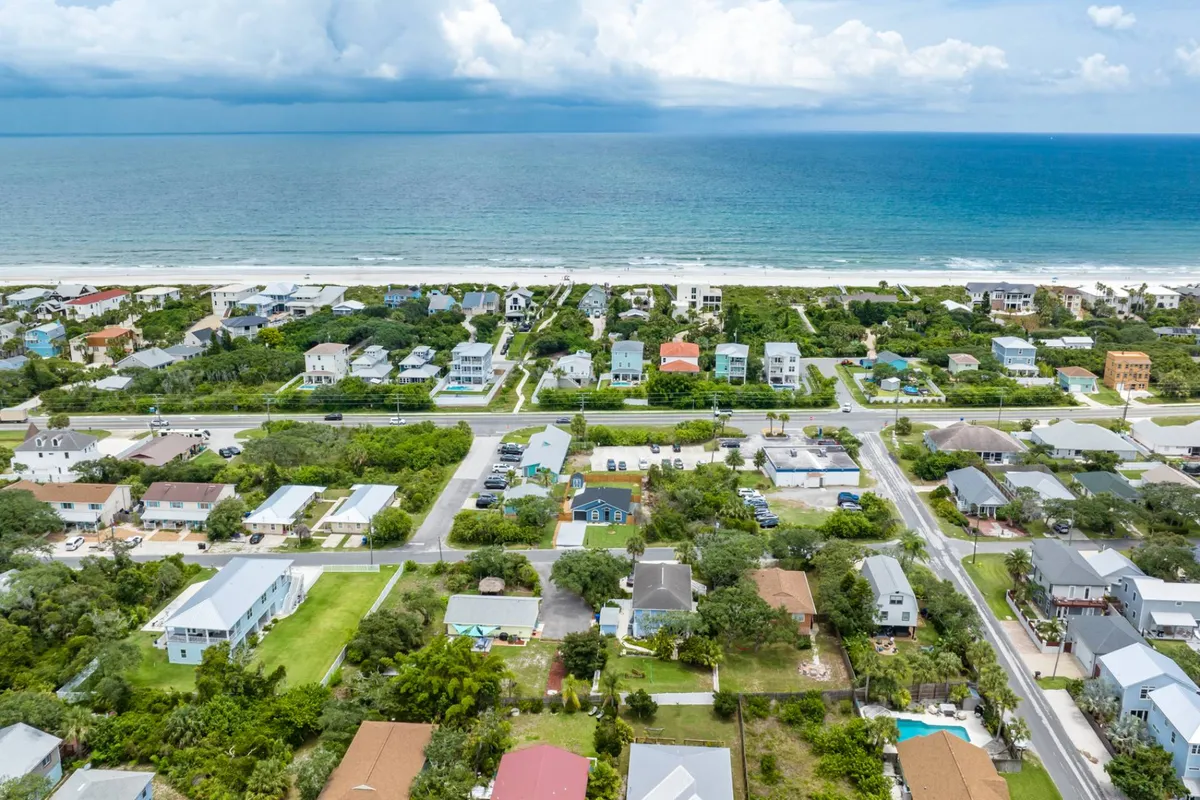 Aerial view over Anastasia Island to Crescent Beach